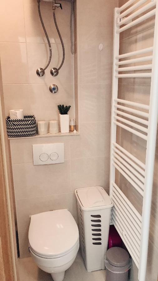Studio Apartment Legcevic Kastela Luaran gambar